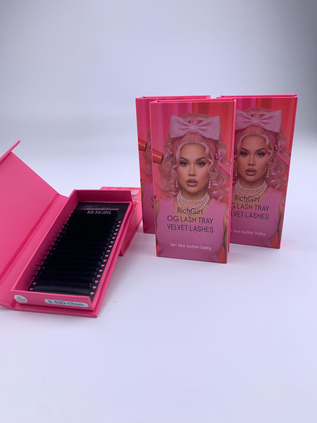 PINK OG LASH TRAY💗🚨